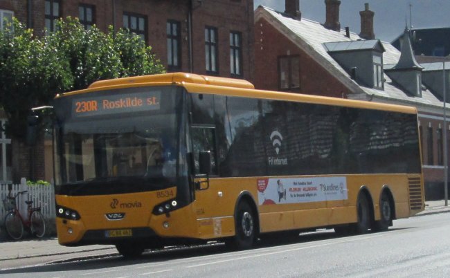 Nettbuss 8534/DG88426 på linje 230R i Frederikssund, 13/8-2013. Foto: ©René Thaulov Nielsen